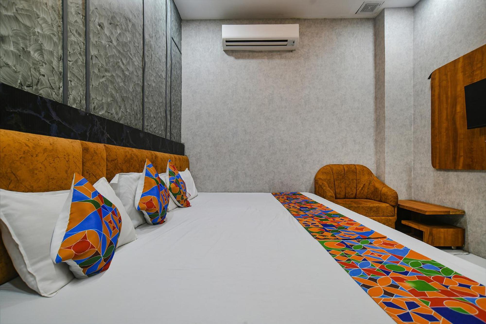 Hotel Fabexpress Orbit Udždžain Exteriér fotografie